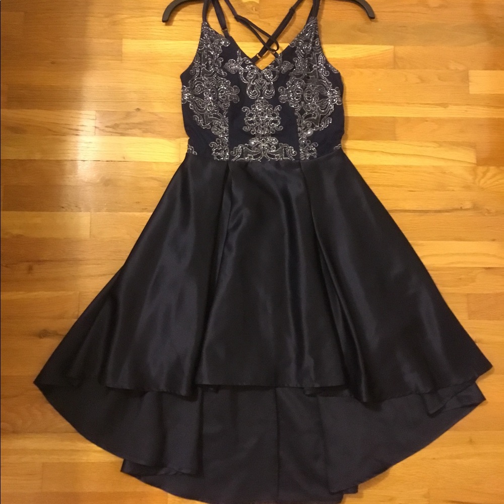 Speechless Juniors Caviar Beading V Neck Dress